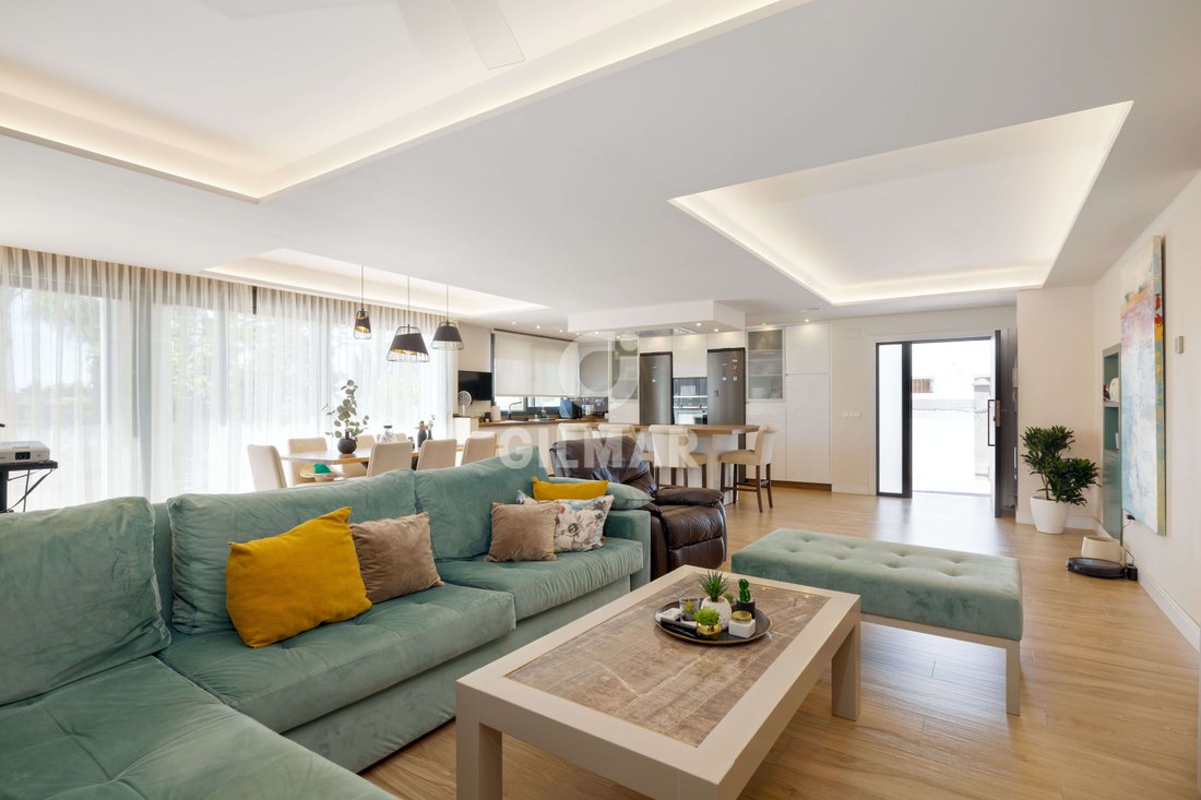Villa in Marbella, Andalusia, Spain 2 - 17530852