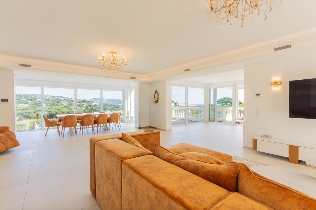 Villa in Ville-Les Saquedes-Le Bouillonnet, Sainte-Maxime, France 1 - 17531747
