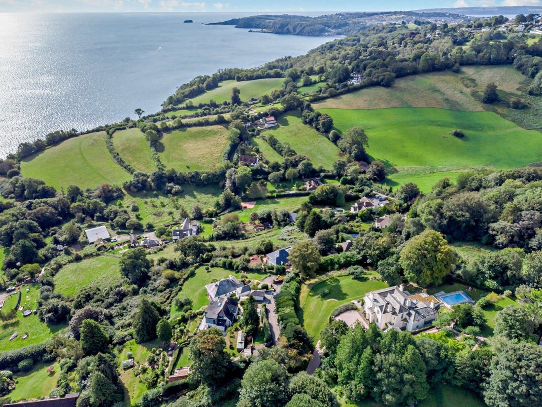 House in Torbay, England 5 - 17531206
