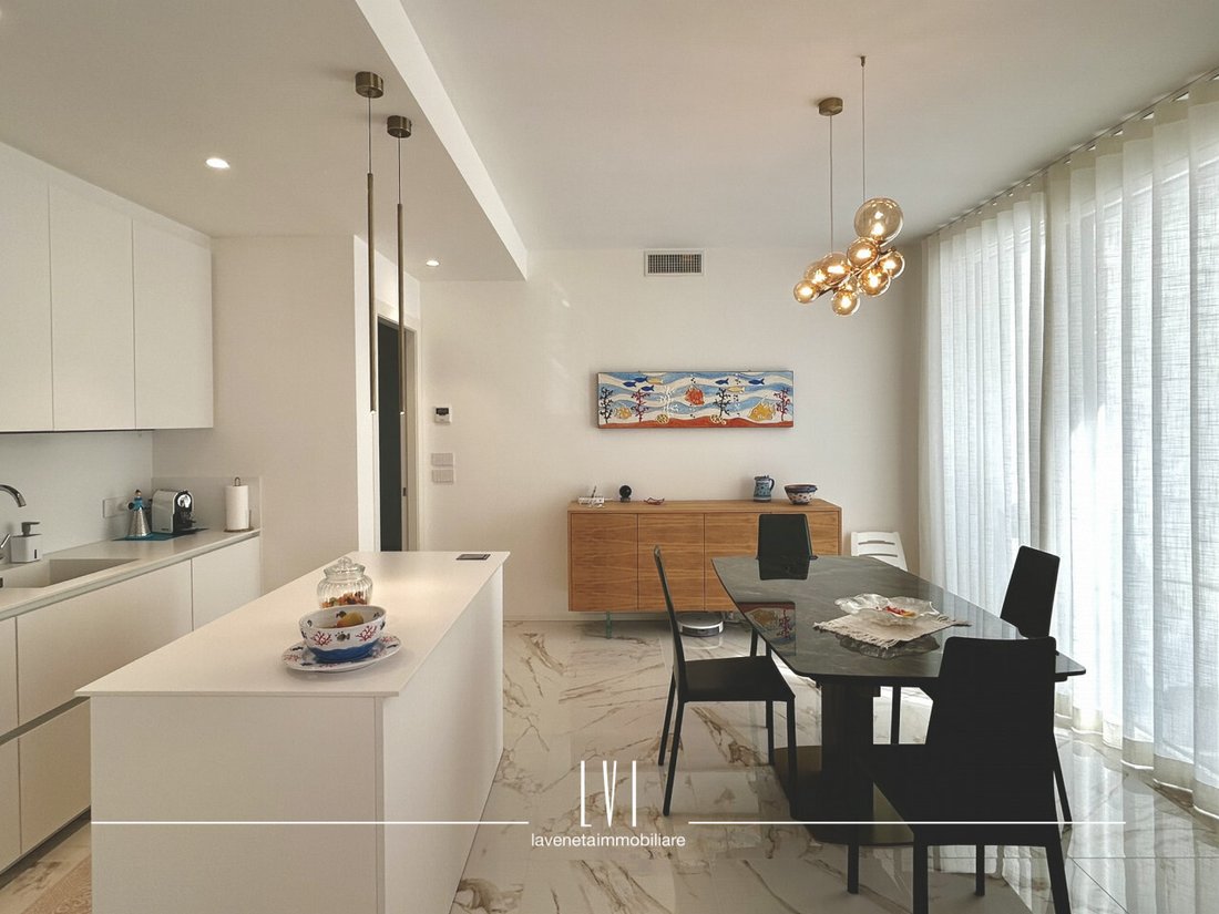 Apartment in Lido di Jesolo, Jesolo, Veneto 2 - 17535157