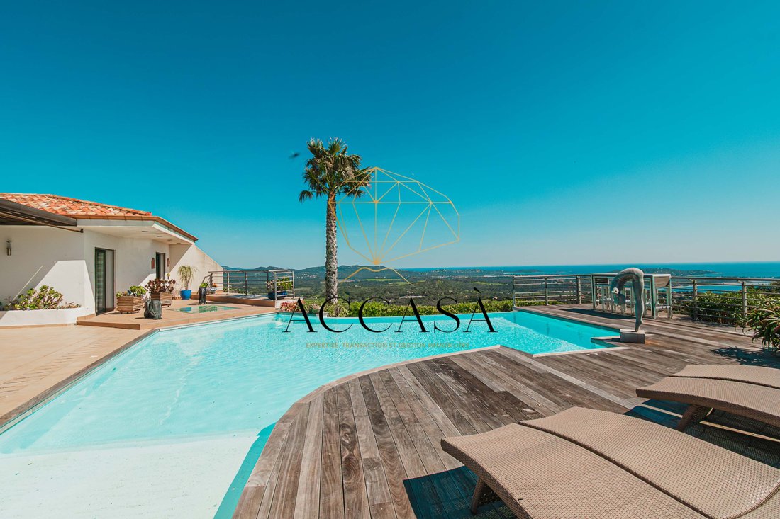 Villa in Porto-Vecchio, Corsica, France 2 - 17531671