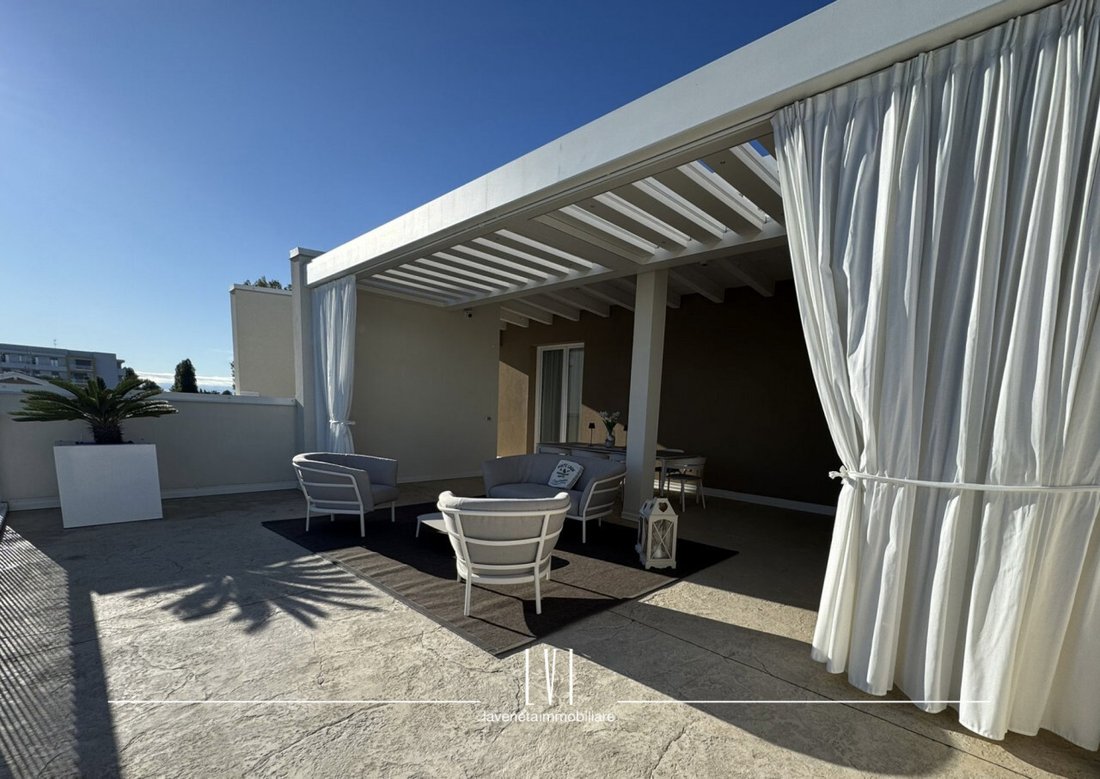 Apartment in Jesolo Town, Jesolo, Veneto 3 - 17535237