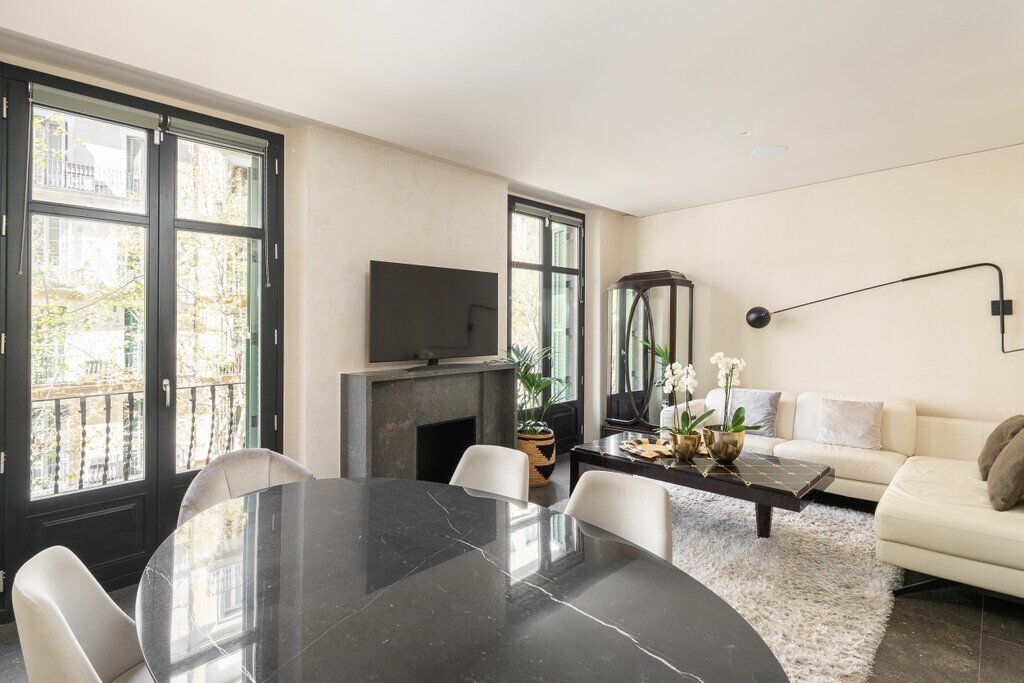 Apartment in Eixample, Barcelona, Spain 3 - 17533424