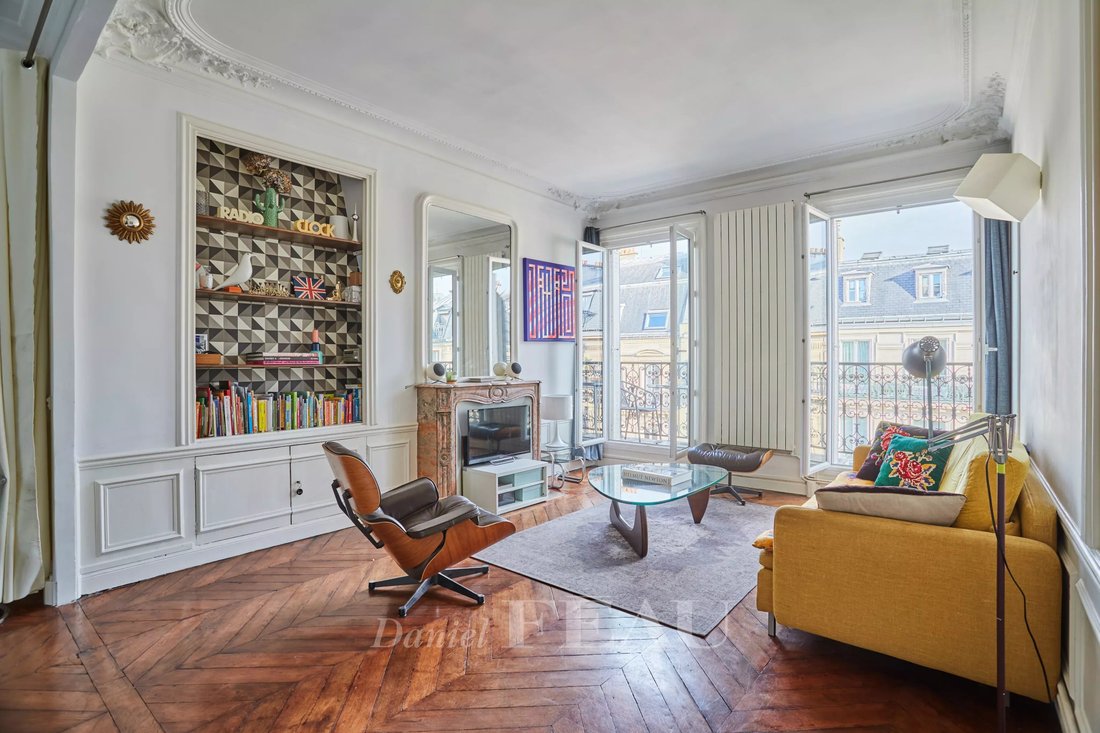 Apartment in Provence Opéra, Paris 9e Arrondissement, Paris 1 - 17532018