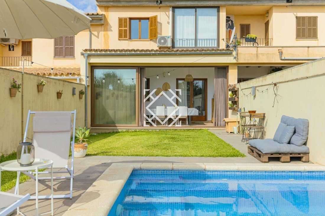 Townhouse in Selva, Balearic Islands, Spain 1 - 17530845