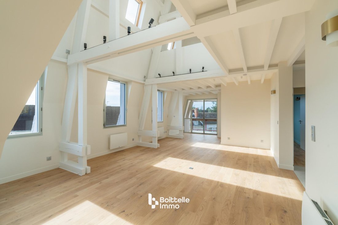Apartment in Fontainebleau, Ile-de-France, France 2 - 17534516