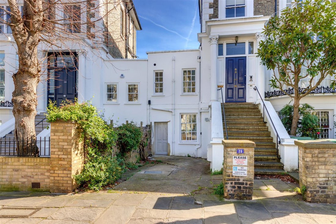 House in Belsize Park, Camden, England 1 - 17533461