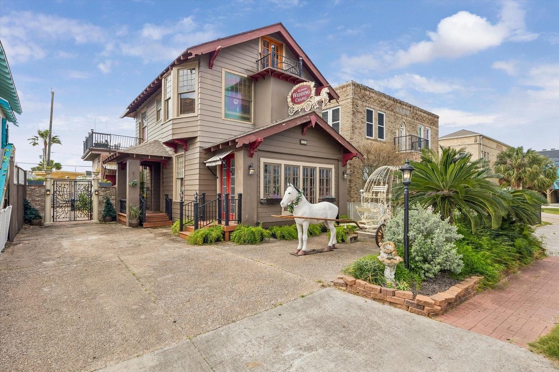 House in Galveston, Texas, United States 1 - 17522565