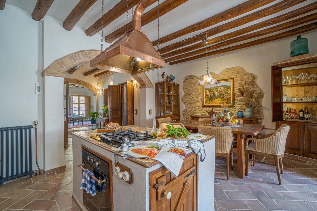 House in Castello d'Empuries, Catalonia, Spain 2 - 17534871