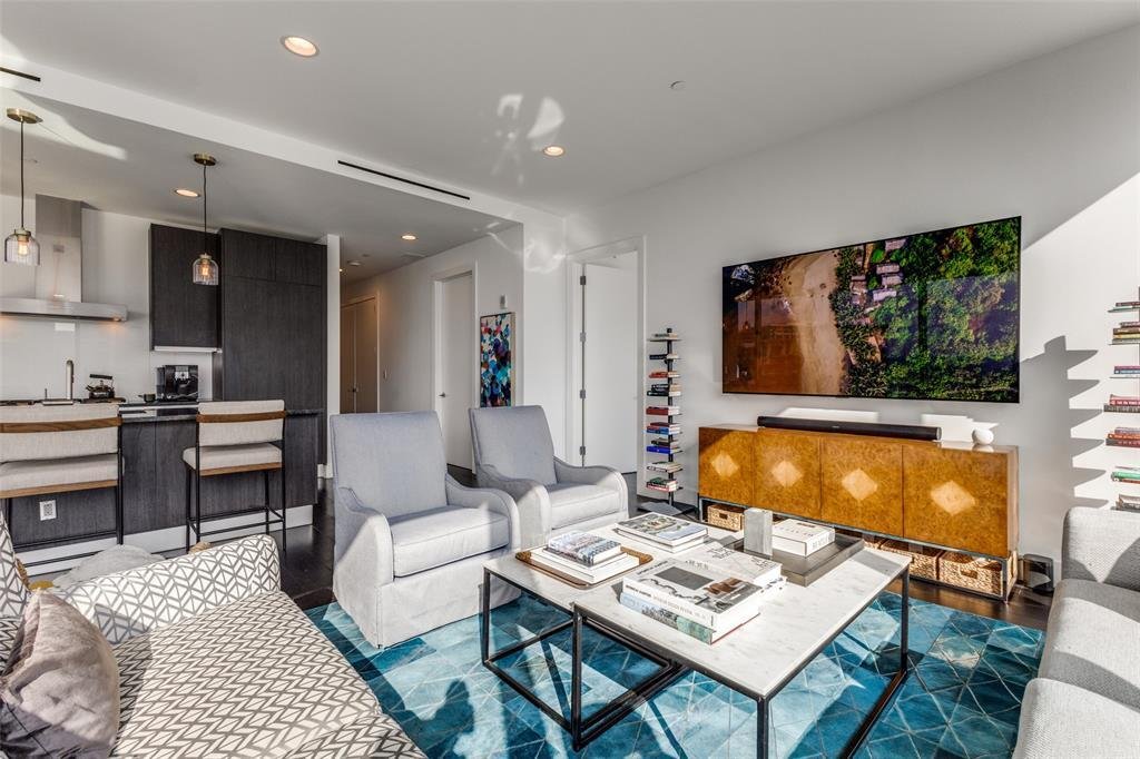 Condo in Dallas, Texas, United States 3 - 17531270