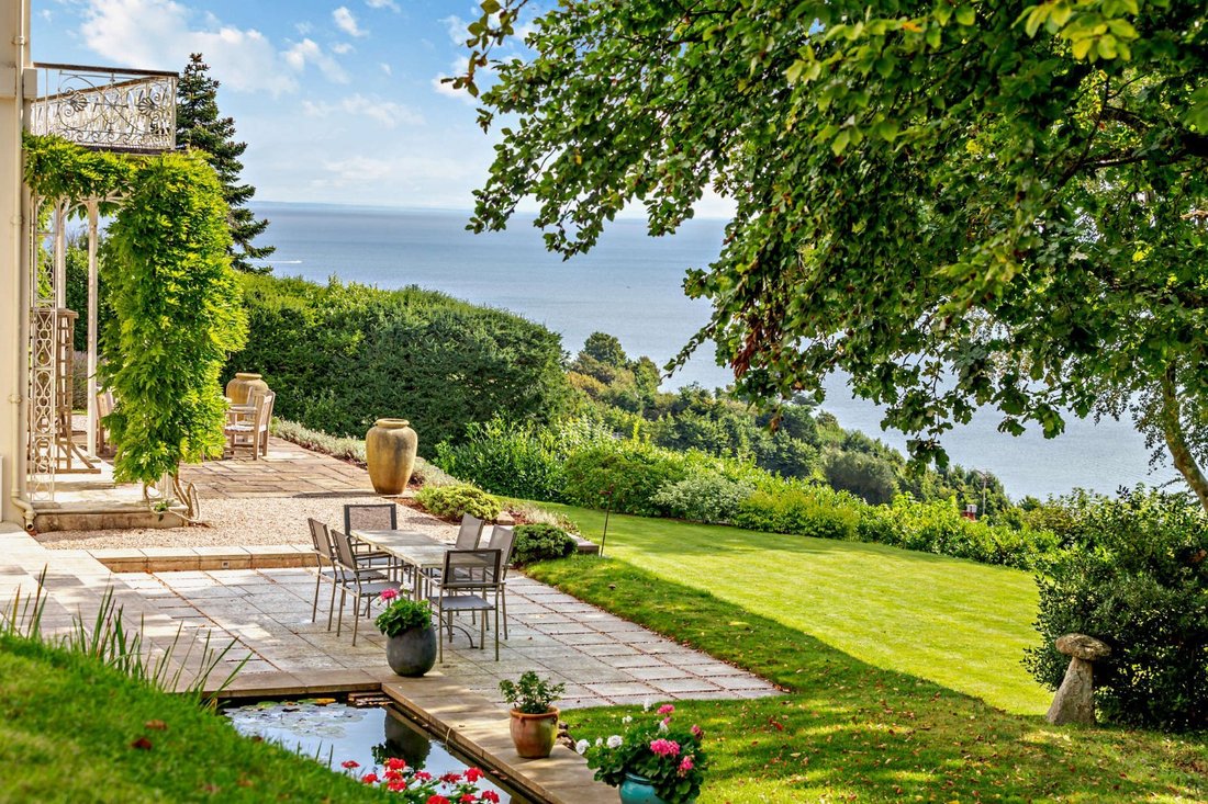 House in Torbay, England 4 - 17531206