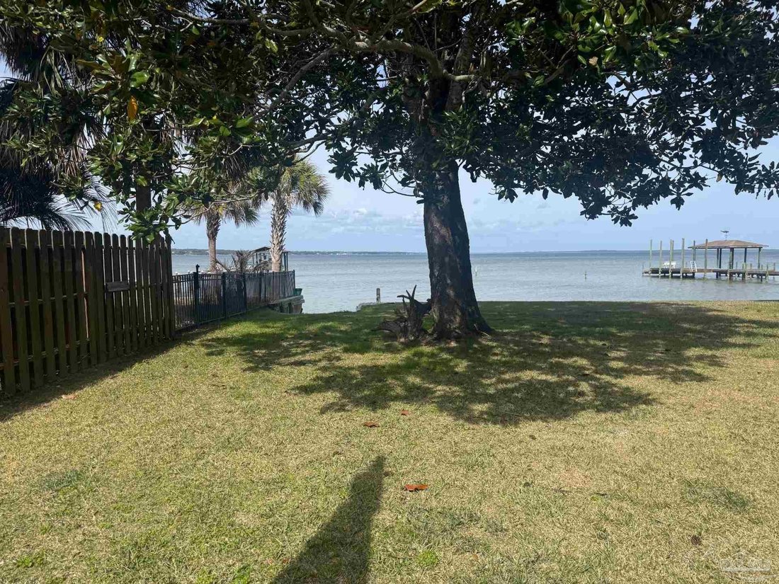 House in Pensacola, Florida, United States 3 - 17533778