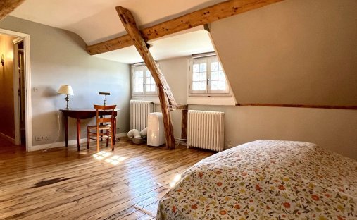 For Sale – Press House In A Peaceful Environment Near Pont L'evêque 14130