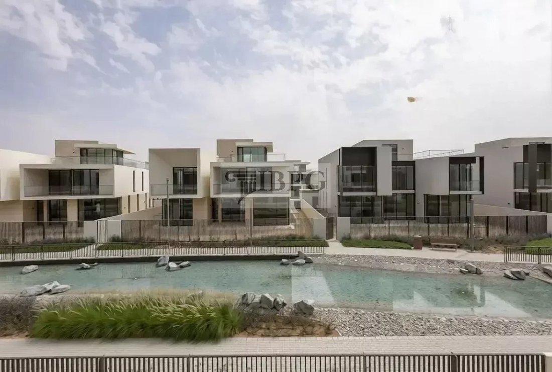 Villa in Dubai Hills Estate, Dubai, United Arab Emirates 1 - 17534120