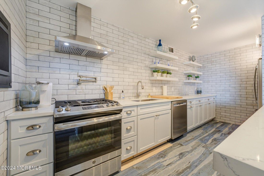 Condo in Long Branch, New Jersey, United States 5 - 17531023