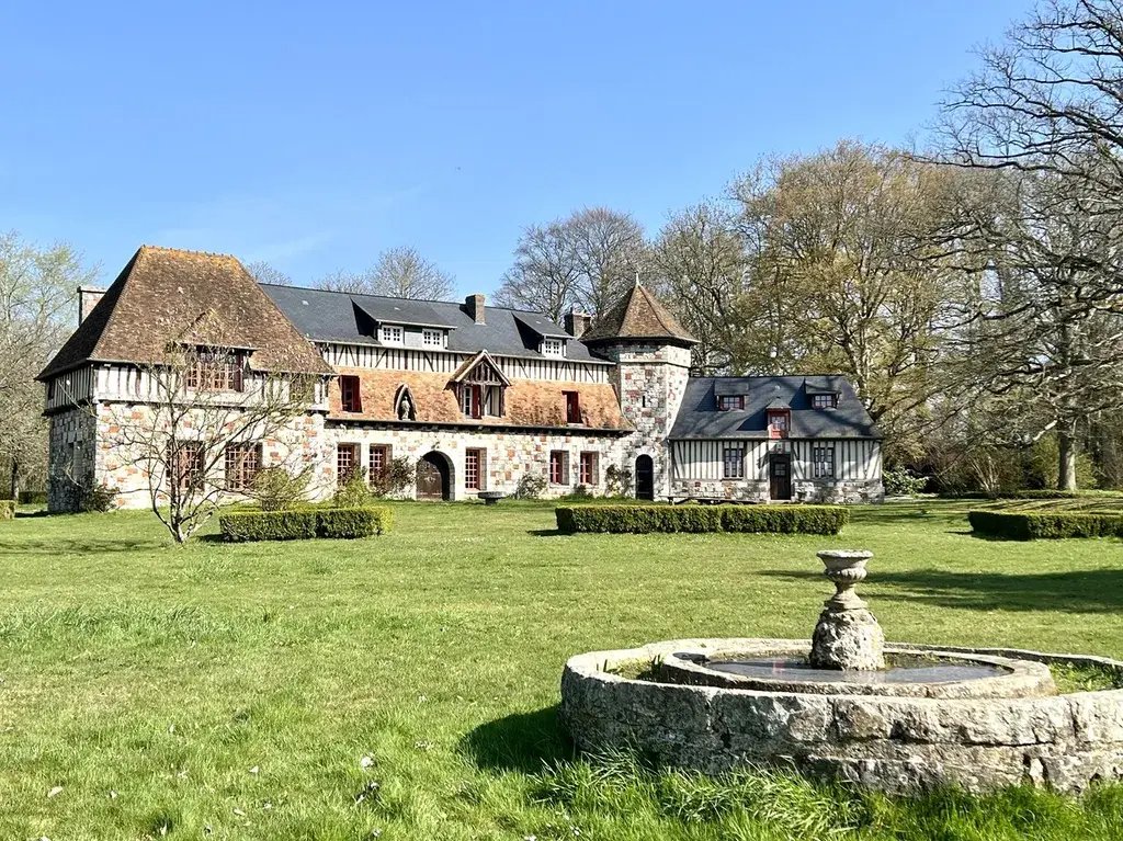 House in Cormeilles, Normandy, France 1 - 17531683