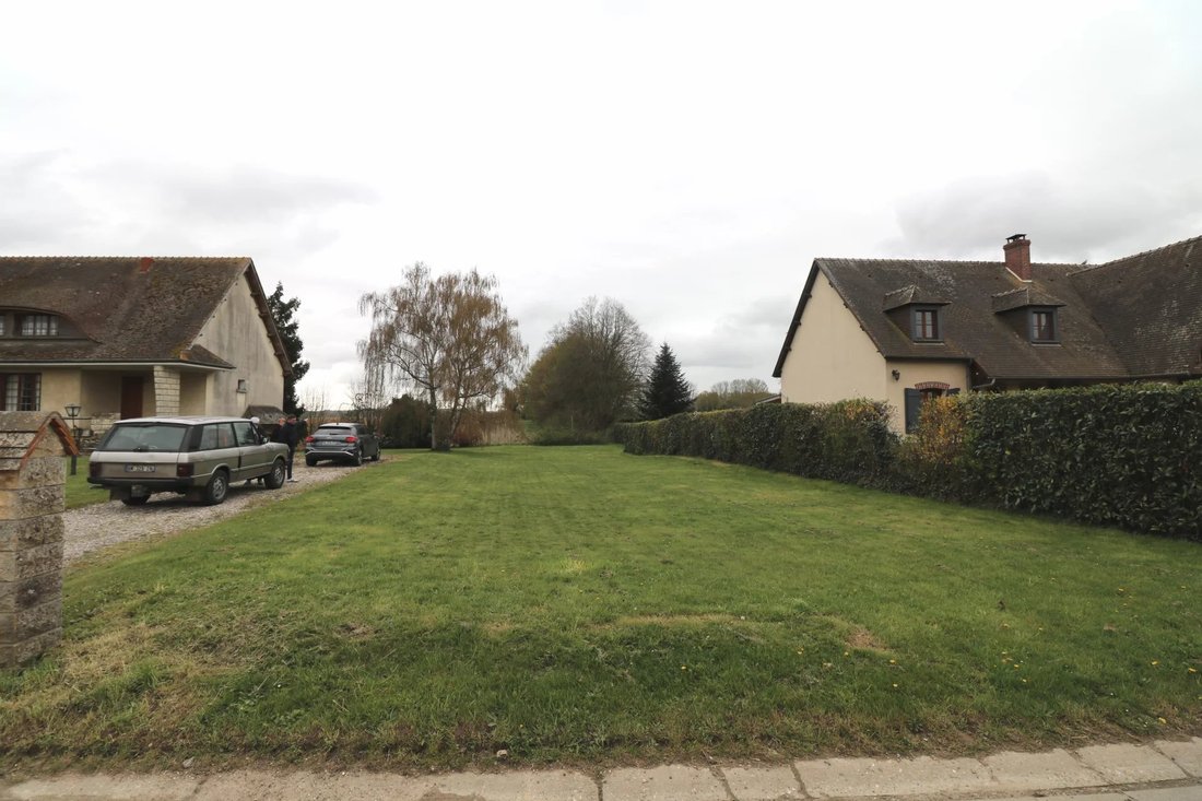 Land in Pierrefitte-en-Beauvaisis, Hauts-de-France, France 5 - 17532025