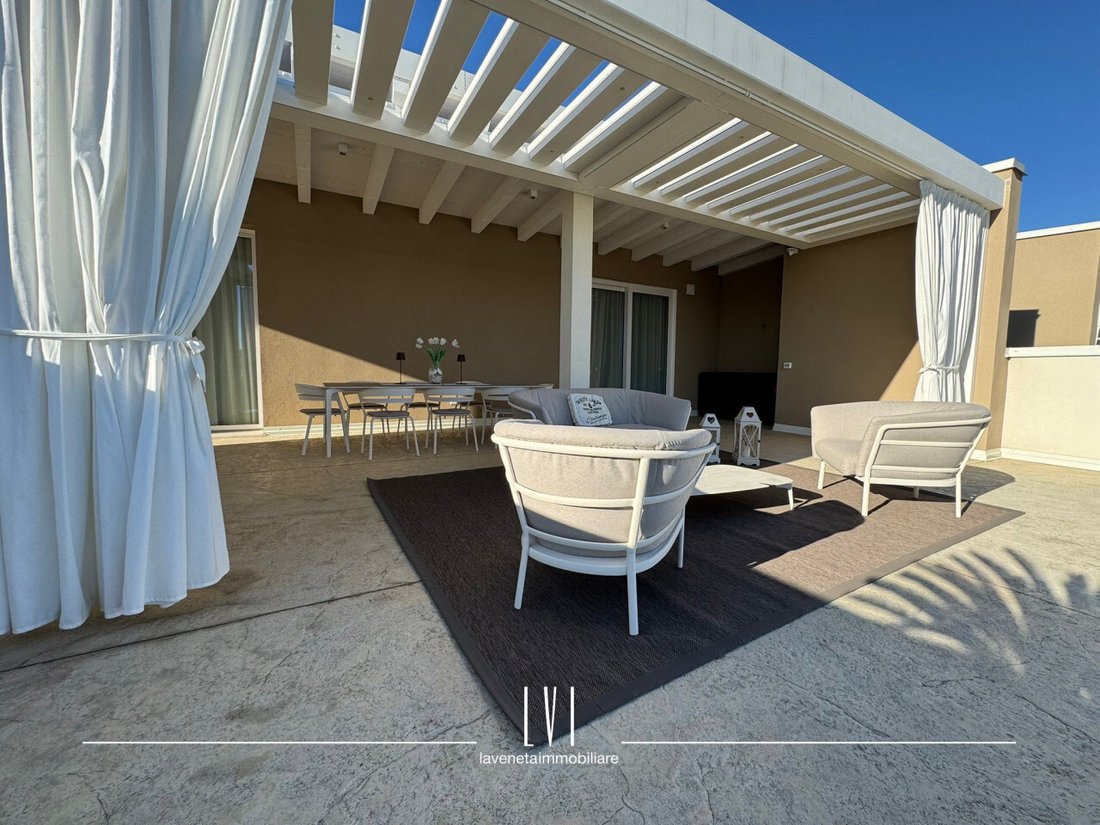 Apartment in Jesolo Town, Jesolo, Veneto 5 - 17535237