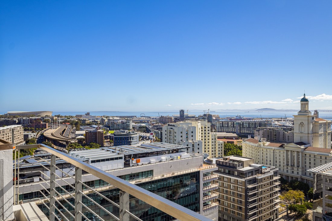 Apartment in City Centre, Cape Town, South Africa 1 - 17532624