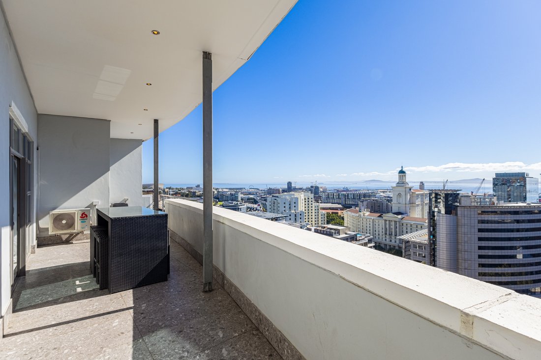 Apartment in City Centre, Cape Town, South Africa 2 - 17532624