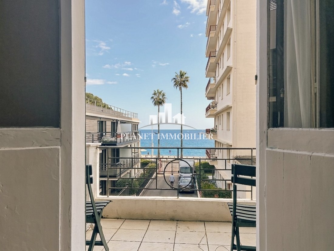 Villa in Juan les Pins-Gallice, Antibes, France 1 - 17505757