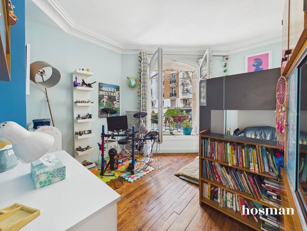 Apartment in Télégraphe-Pelleport Saint Fargeau, Paris 20e Arrondissement, Paris 4 - 17531545