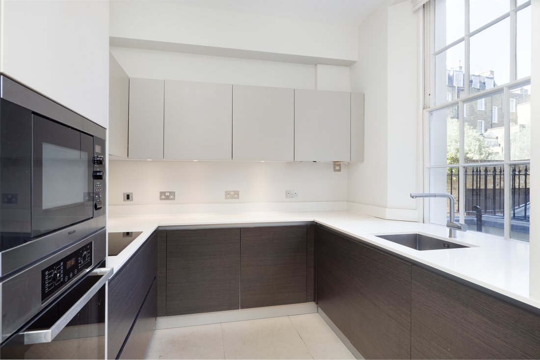 Apartment in Belgravia, Westminster, England 5 - 17530914