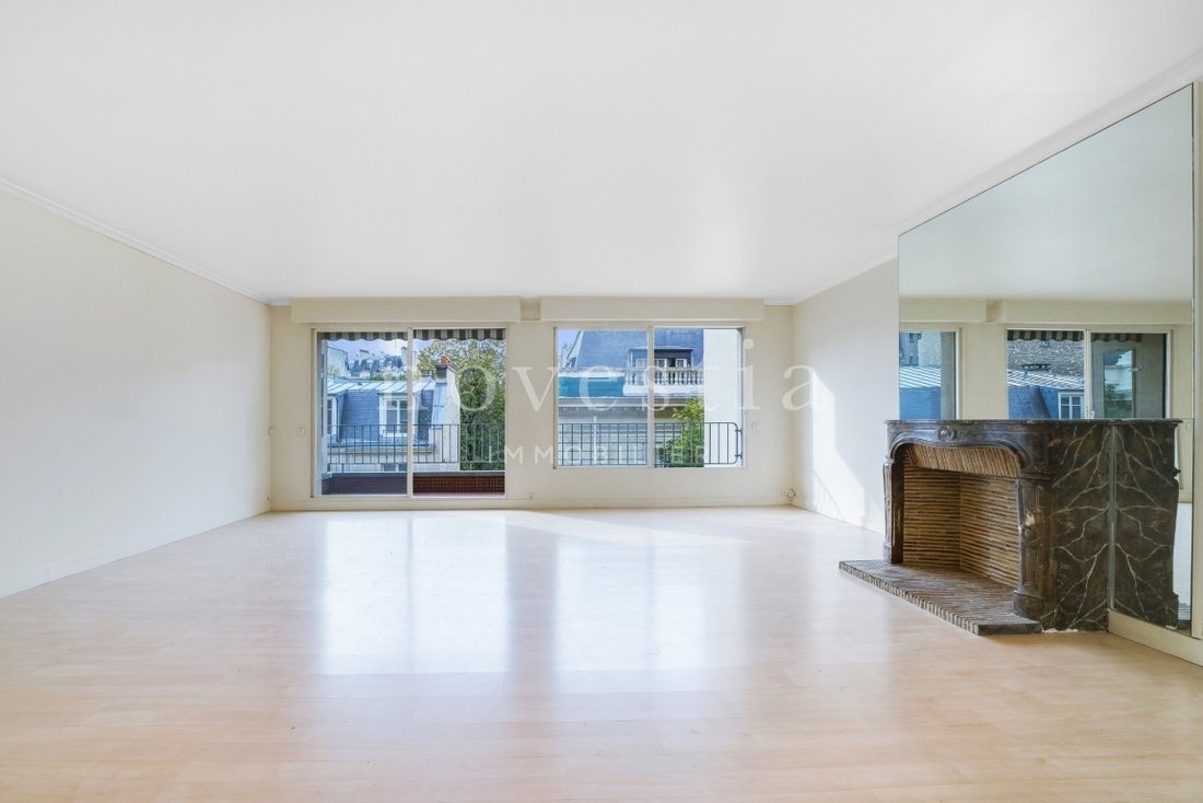 Apartment in Porte Dauphine, Paris 16e Arrondissement, Paris 2 - 17531869