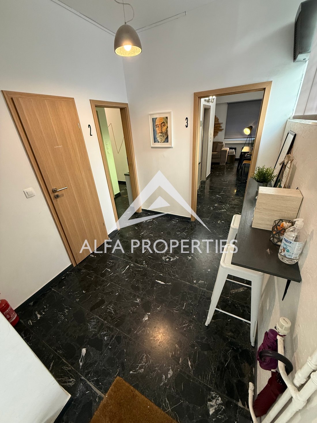 Apartment in Sunoikia Kolonakiou, 1st District of Athens, Athens 3 - 17530575