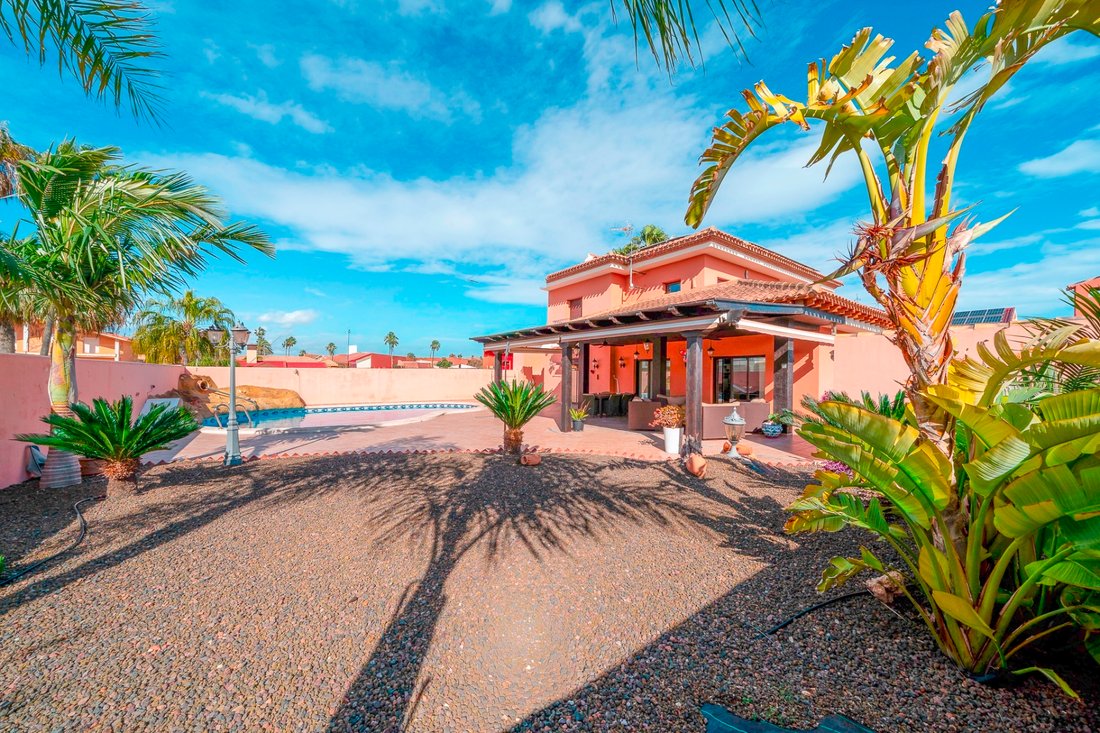 Villa in San Javier (Neighbourhood), San Javier, Región de Murcia 2 - 17530678