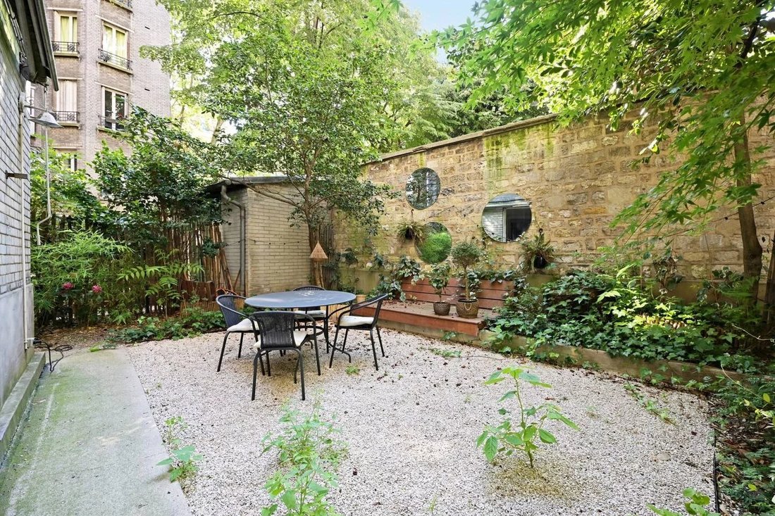 Apartment in Auteuil Sud, Paris 16e Arrondissement, Paris 2 - 17532132