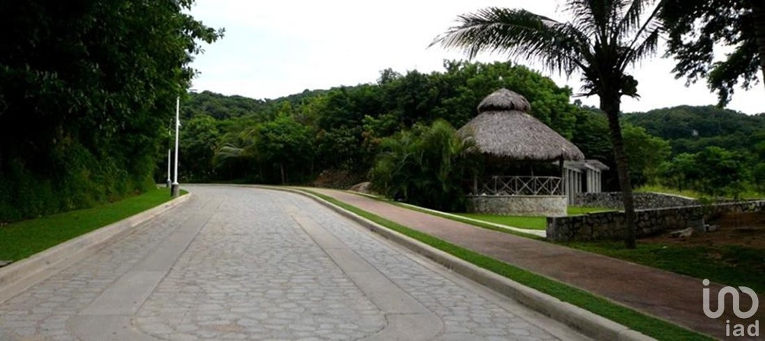 Land in Acapulco, Guerrero, Mexico 1 - 17531989