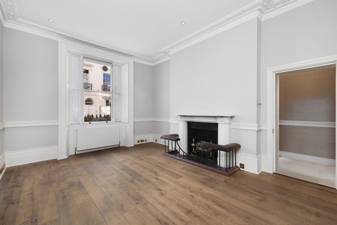 Apartment in Belgravia, Westminster, England 3 - 17530914