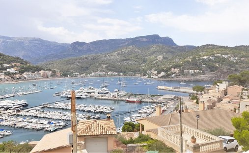 Apartment in Soller, Balearic Islands, Spain 1