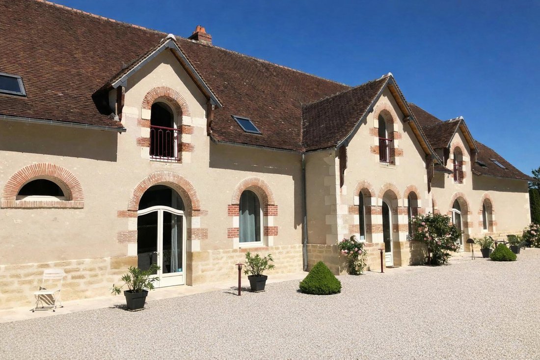 Villa in Loches, Centre-Val de Loire, France 1 - 17534895