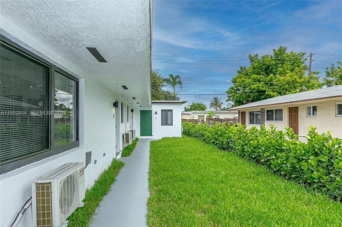 Miramar, Florida, United States 3 - 17534067