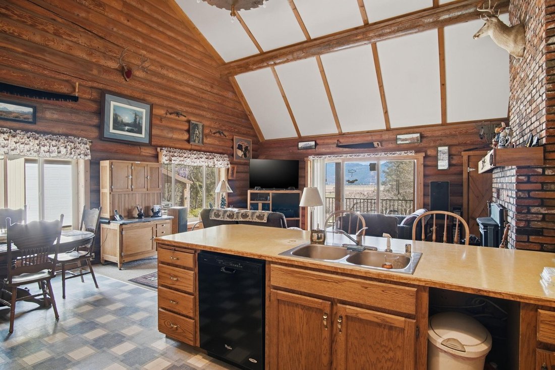 House in Cusick, Washington, United States 5 - 17533836