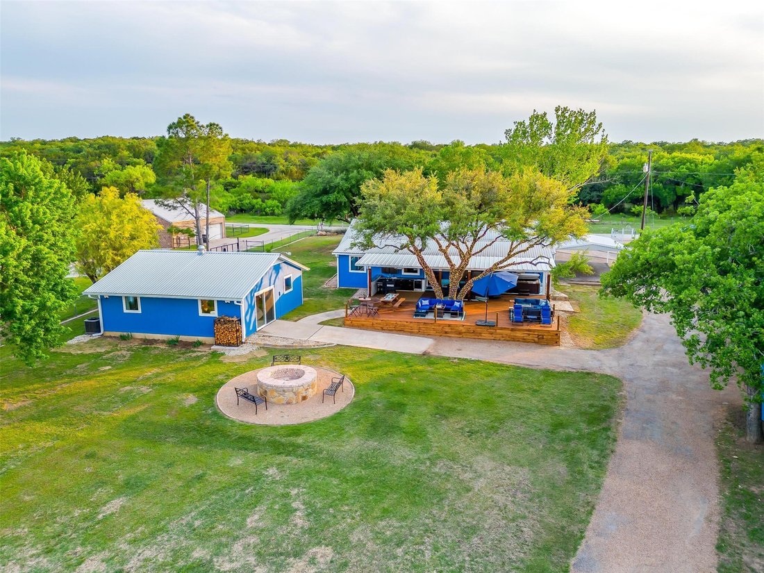House in Gordon, Texas, United States 3 - 17533606