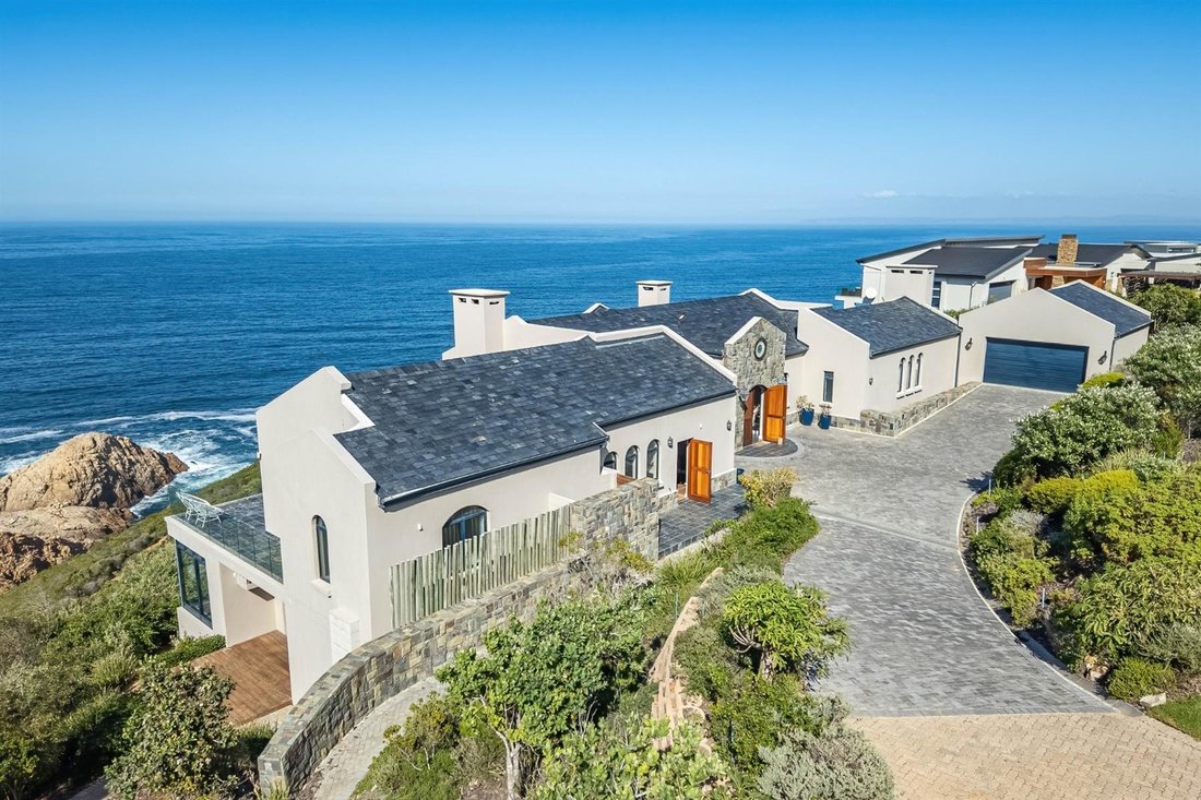 House in Oubaai Golf Estate, Western Cape, South Africa 2 - 17535404