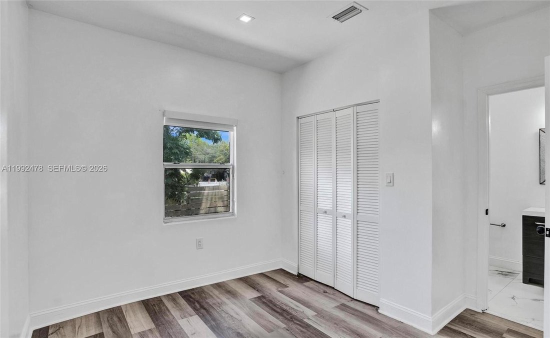 Apartment in Miami, Florida, United States 5 - 17534079