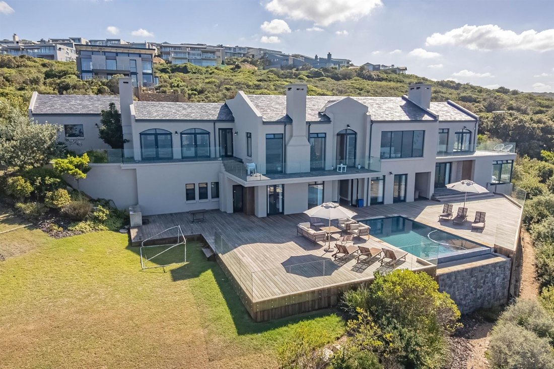 House in Oubaai Golf Estate, Western Cape, South Africa 1 - 17535404