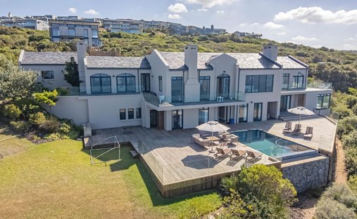 House in Oubaai Golf Estate, Western Cape, South Africa 1