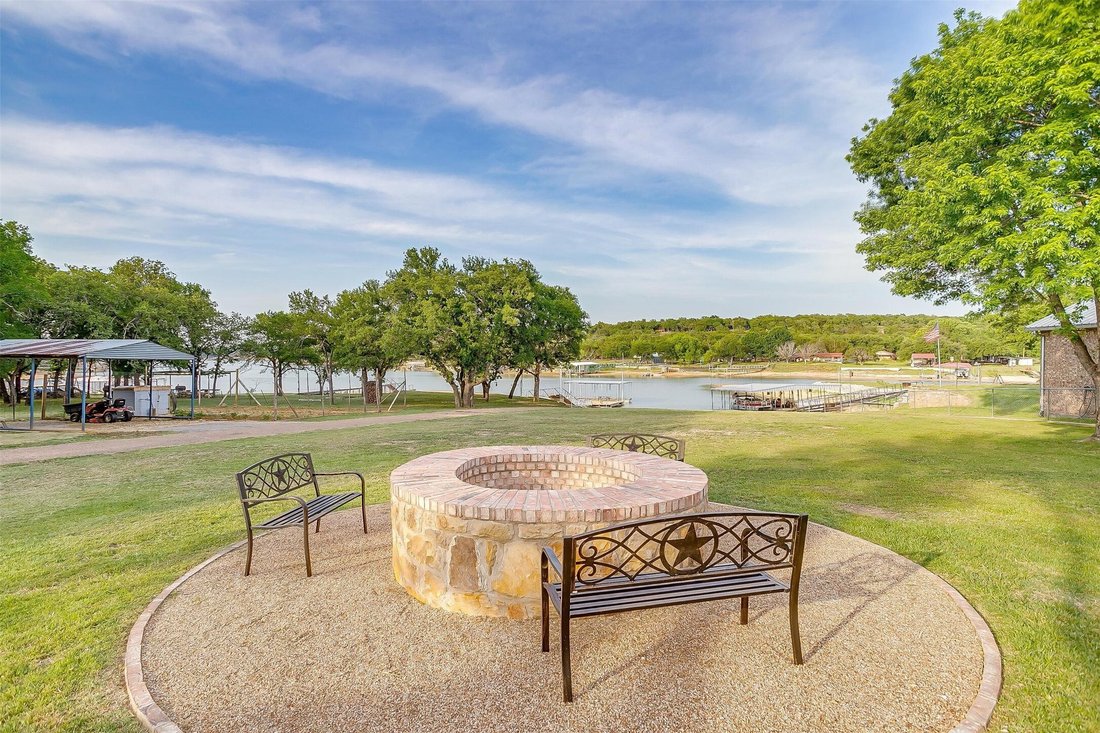 House in Gordon, Texas, United States 1 - 17533606