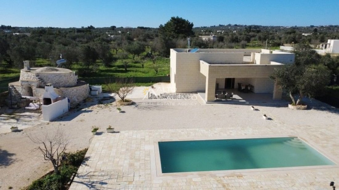 Villa in Ludovico Street - Corso Umberto I - Vittorio Emanuele Street, Ostuni, Apulia 3 - 17533878