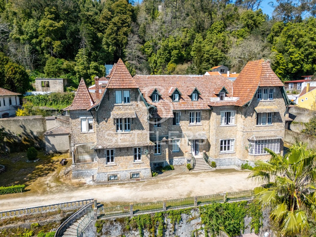 Chalet in Sintra, Lisbon, Portugal 1 - 17524686
