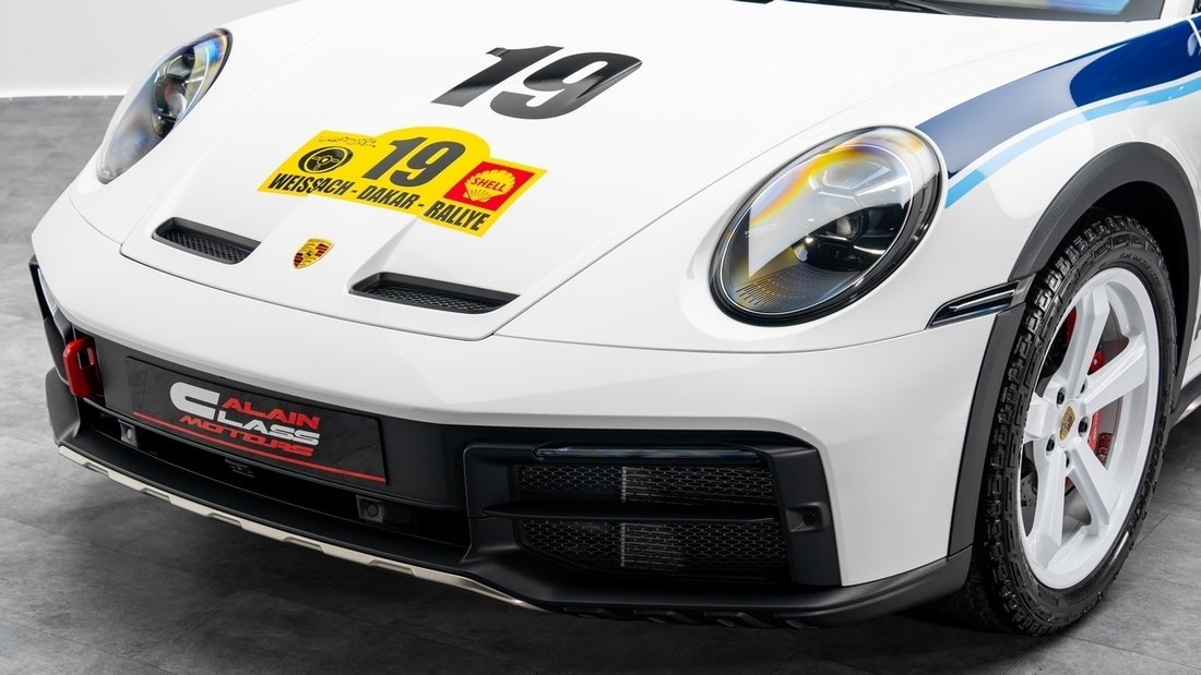 Coupe in Dubai, United Arab Emirates 5 - 17536068