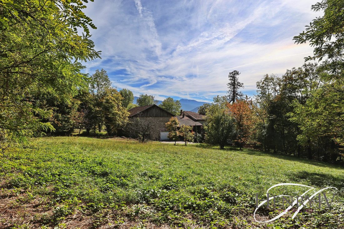 Casa a Corenc, Alvernia-Rodano-Alpi, Francia 2 - 17536240