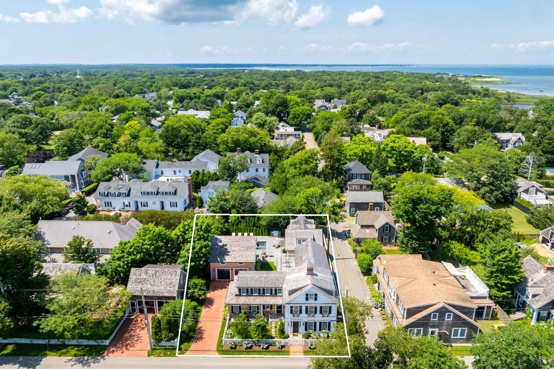 House in Edgartown, Massachusetts, United States 2 - 17535745