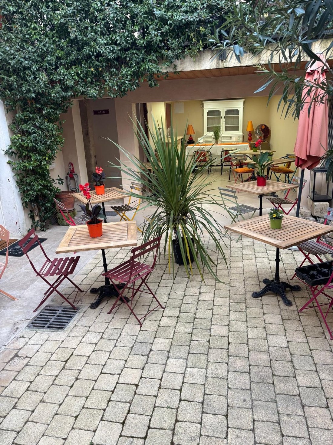 Country House in Saint-Rémy-de-Provence, Provence-Alpes-Côte d'Azur, France 2 - 16838153