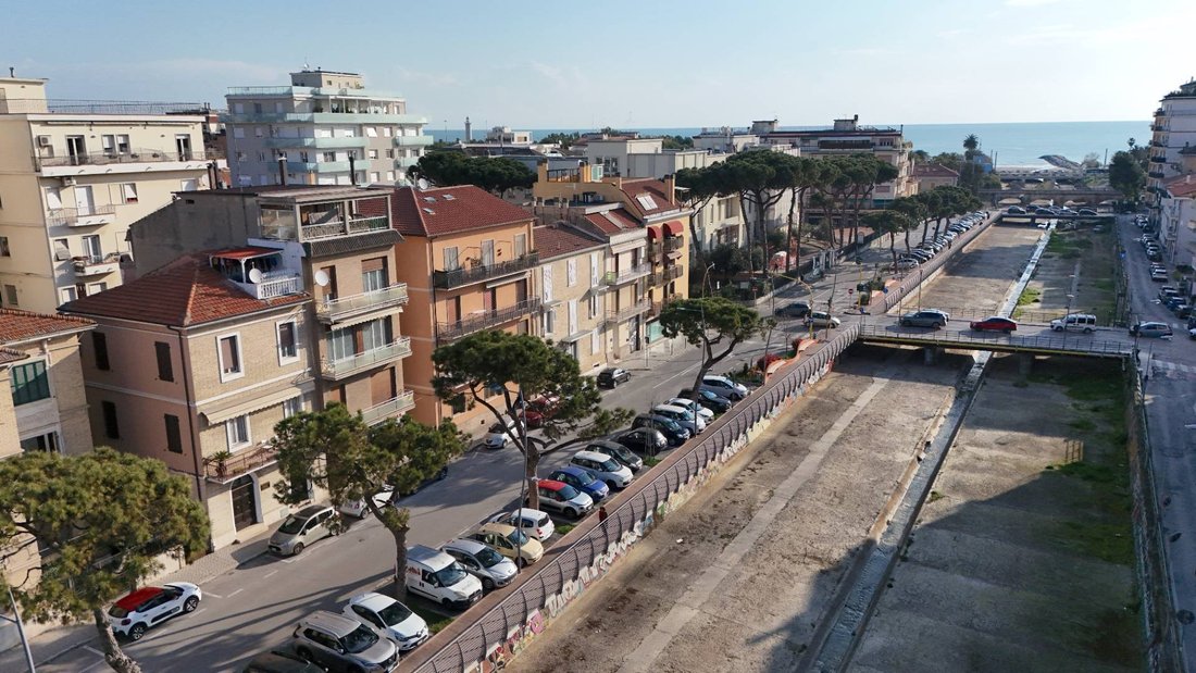 House in Center, San Benedetto del Tronto, Marche 3 - 17525186